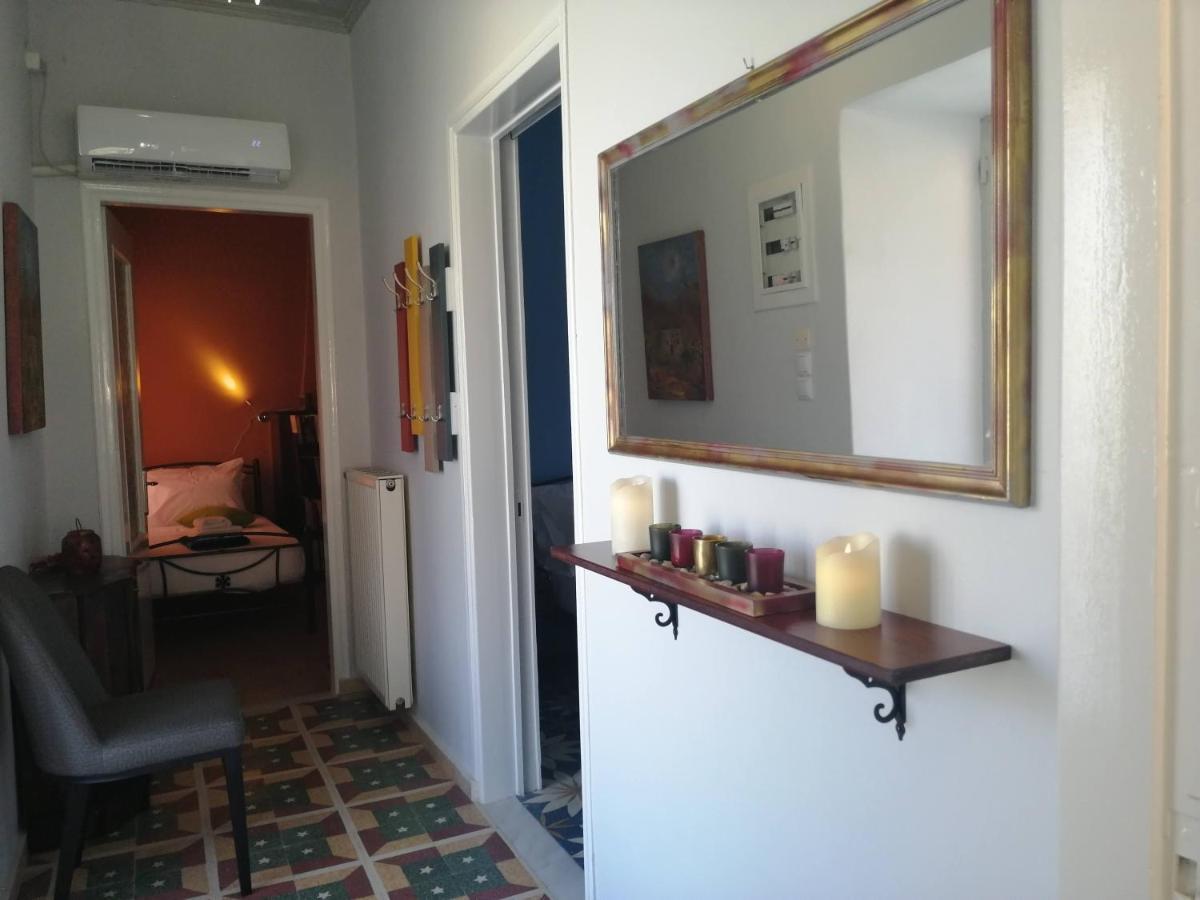 Ferienwohnung Sunny Cozy House With Grand Courtyard Leonídion Exterior foto